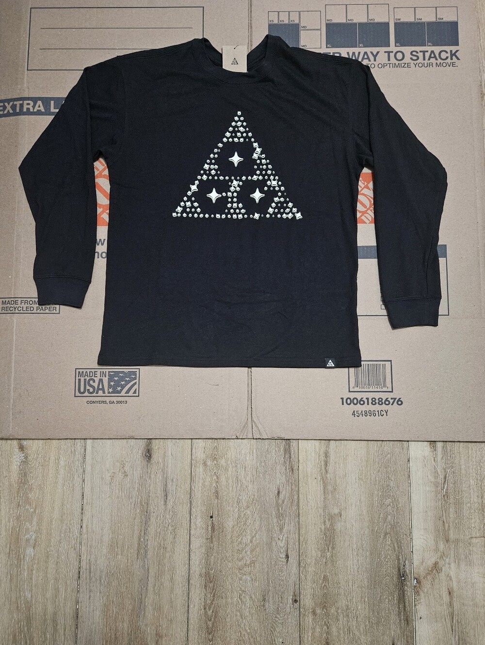 Nike ACG Graphic Stars Black Loose Fit Long Sleeve Shirt